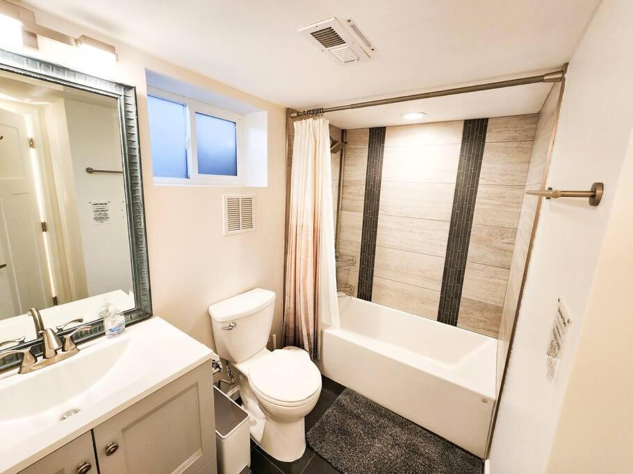 Charming Guest Suite Near Denver Colorado Englewood Exterior photo